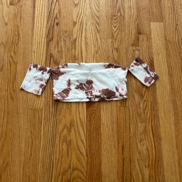 Free People Tops - Off shoulder crop top tie dye